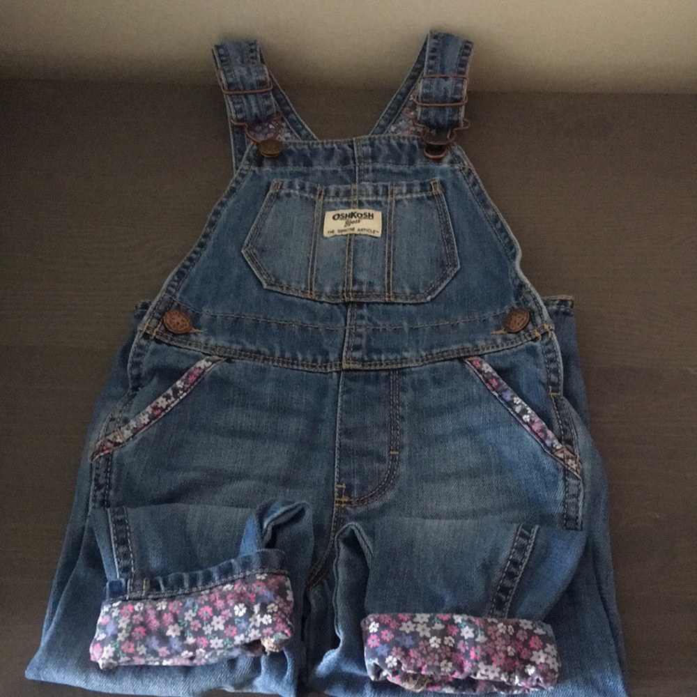 OshKosh B’gosh Flower Trim Overalls - 2T